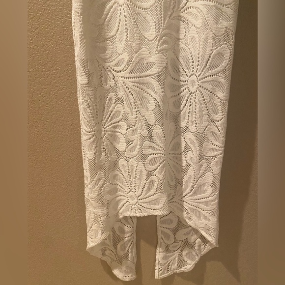 Jen's Pirate Booty White Sheath Midi Dress Scoop Neck - Picture 3 of 6